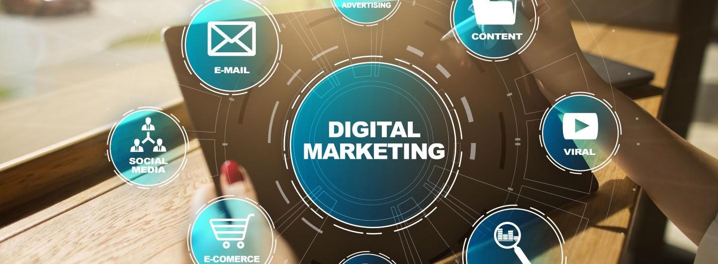 Guia Completo de Marketing Digital para Lojas de Moda